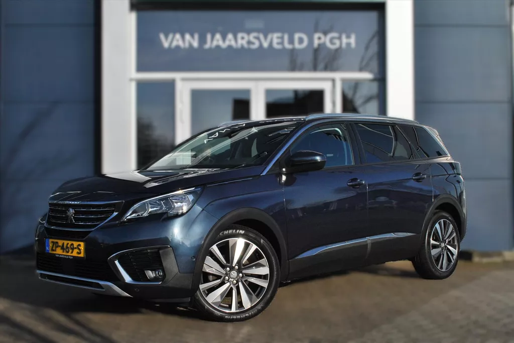 PEUGEOT 5008 Allure 1.6 Pure Tech 180pk EAT8