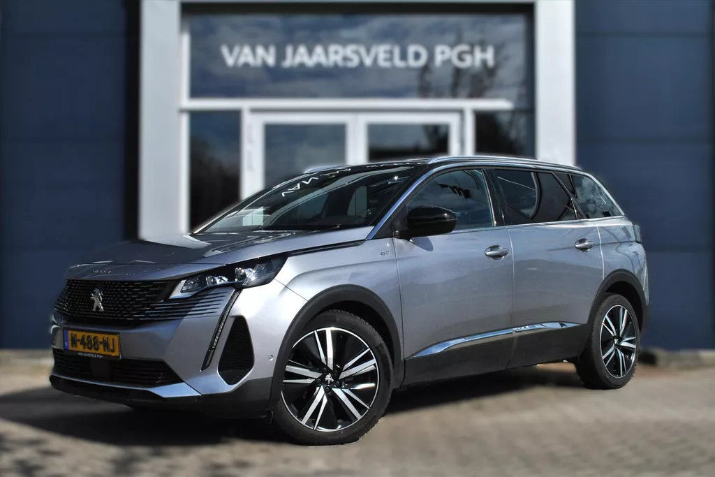 PEUGEOT 5008 GT 1.2 PureTech 130pk EAT8 Pano / Trekhaak