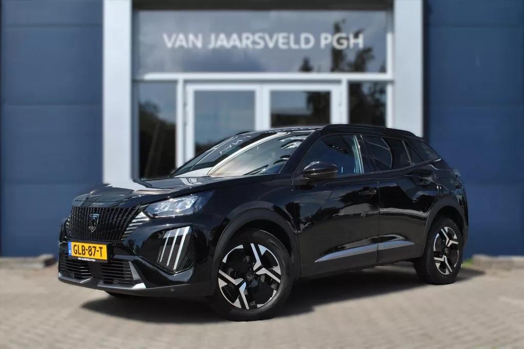 PEUGEOT 2008 1.2 PureTech 100pk Allure / Camera / Nav