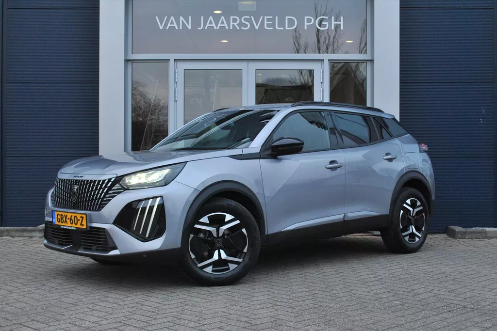 PEUGEOT 2008 Allure 1.2 Pure Tech 100pk Clima / Navi